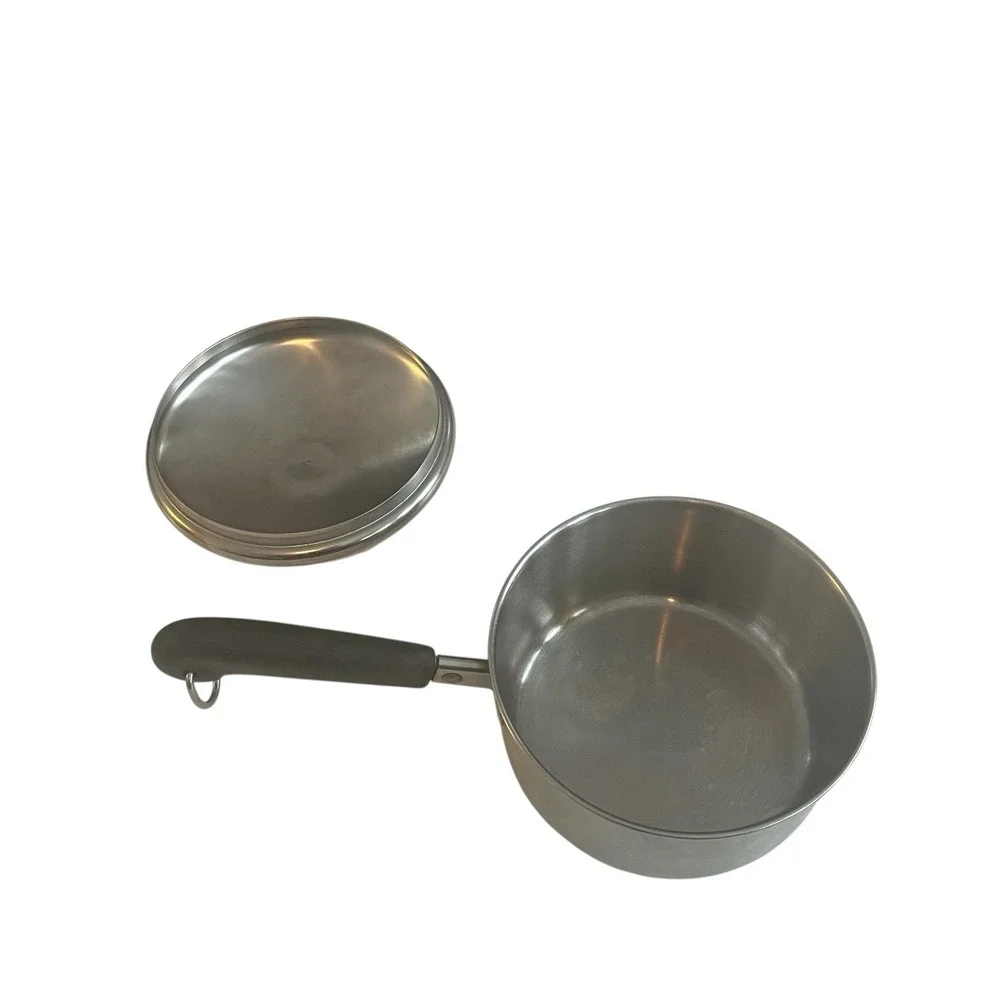 Revere Ware 1 Quart Sauce Pan Pot with lid Clinton Illinois 93d‎ USA